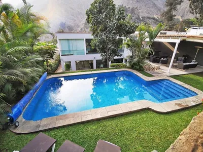 Venta de Casa en La Molina - Lima 5 Dormitorios