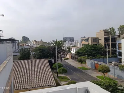 Venta de Casa en San Isidro - Lima 6 Dormitorios