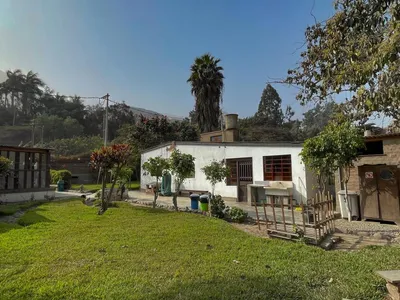 Venta de Casa de Campo en Chaclacayo - Lima 3 Dormitorios 
