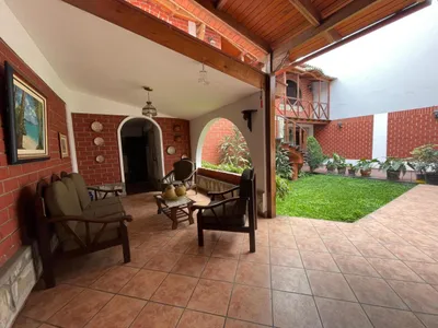 Venta de Casa en San Borja - Lima 10 Dormitorios 