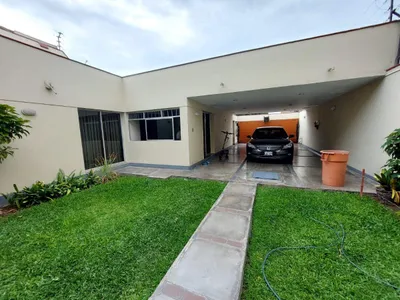 Venta de Casa en San Borja - Lima 4 Dormitorios
