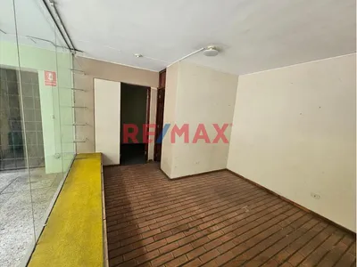 Se Vende Local Comercial En Galeria En Mercaderes
