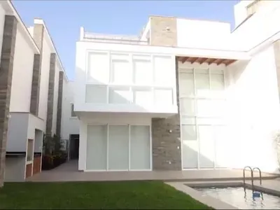 Alquiler de Casa en San Isidro - Lima 5 Dormitorios 