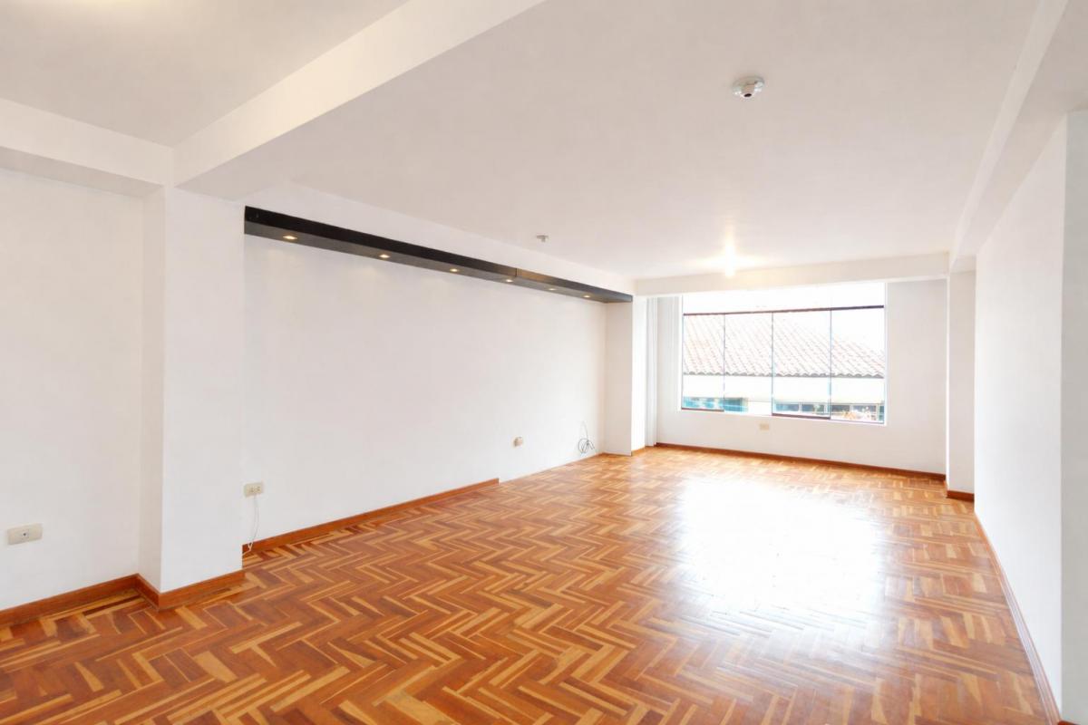 Venta de Departamento en Wanchaq - Cusco 3 Dormitorios 