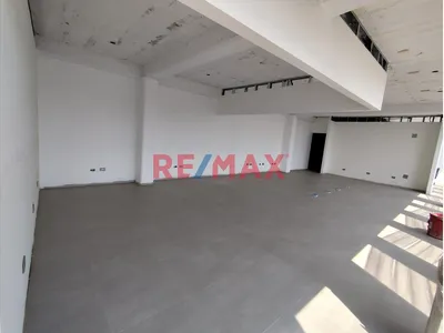 Alquiler De Oficina En Carabayllo En El Tercer Piso De 120M2