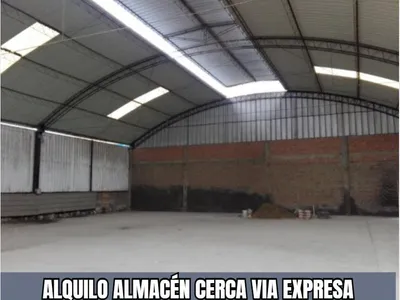 Alquiler de Local Comercial en Lince - Lima 0 Dormitorio 