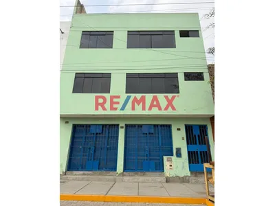 Venta De Inmueble Con Locales Comerciales, Oficinas Y Vivienda Independiente Para Remodelar En Av. Tupac Amaru En Comas