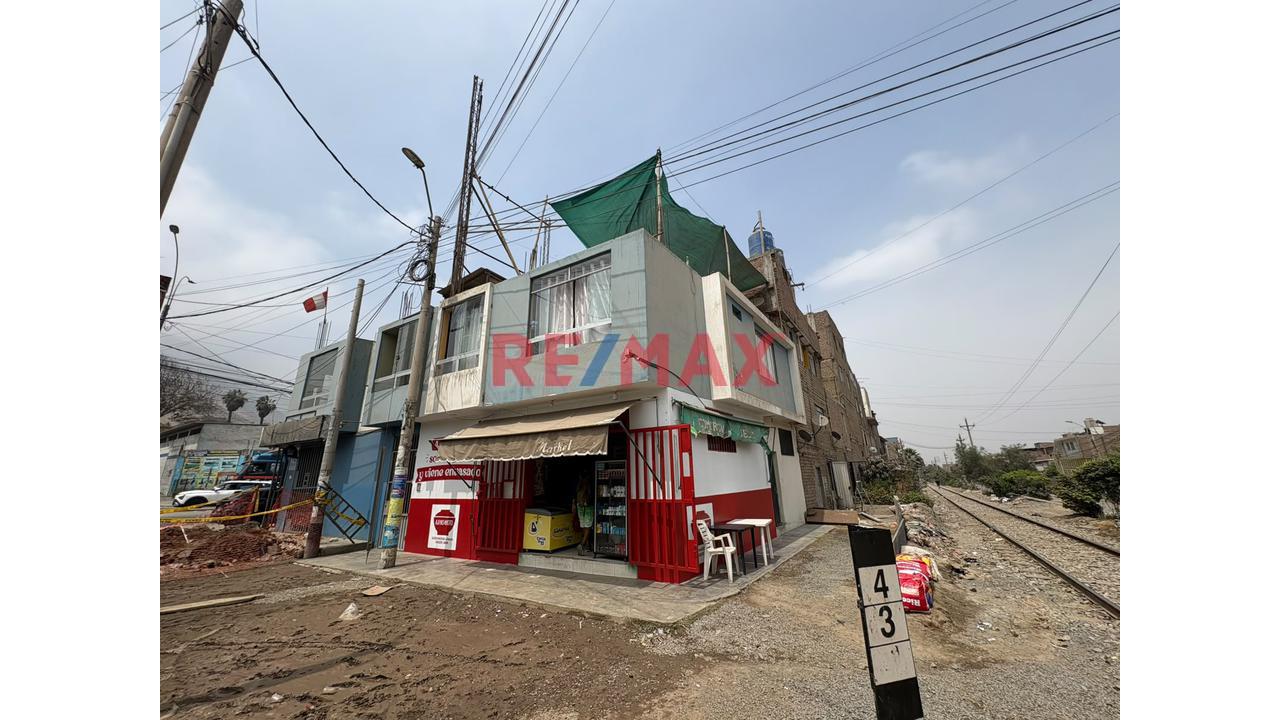 Vivienda Ubicada En Carretera Central Chaclacayo