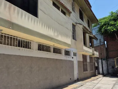Venta de Departamento en Santiago de Surco - Lima 3 Dormitorios