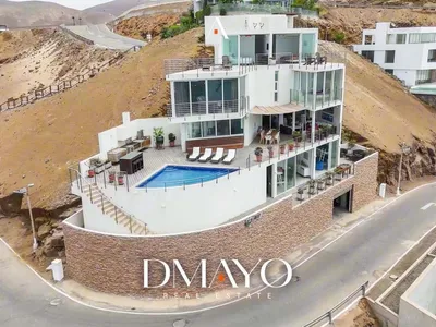 Venta de Casa en Lima 6 Dormitorios