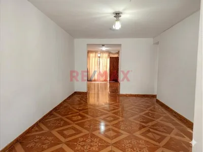 🚨 Oportunidad Única En El Agustino – Casa Con Proyección A 4 Pisos 🚨