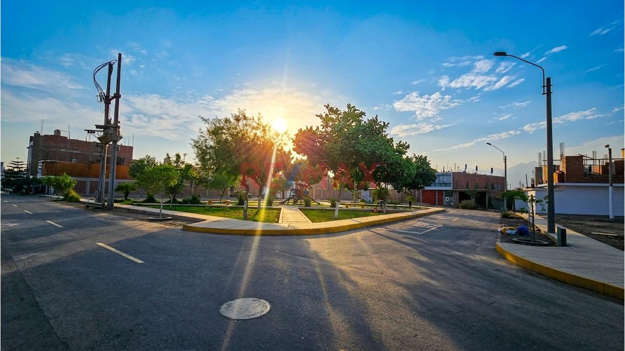 🏡✨ ¡TERRENO EN VENTA EN CARABAYLLO! ✨🏡 📍 📍 Urb. Cascadas – 3.ª Etapa   – excelenta oportunidad
