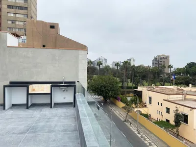 Departamento en venta · Calle Augusto Bolognesi, San Isidro · 194 m², 2 dorm.