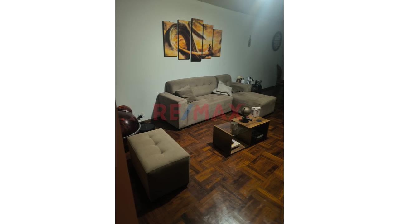 Venta Departamento.San Isidro : Esquina Av. Salaverry Con Av. El Ejército Precio : $ 210,000