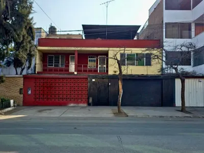 Venta de Casa en Santa Anita - Lima 5 Dormitorios 