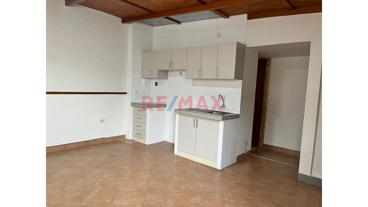 ¡Lindo Monoambiente En Alquiler En Ate!