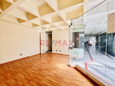 Local Comercial/Oficina - Centro Comercial Panorámico – Calle Mercaderes