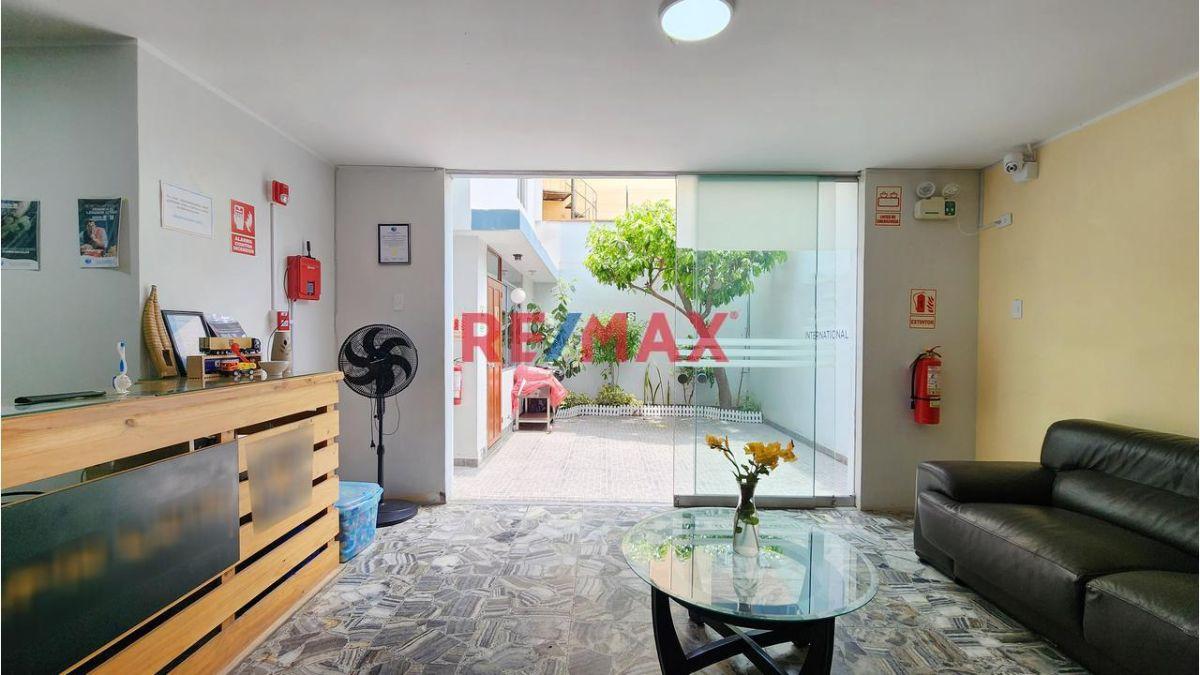 Venta de Casa en San Miguel - Lima 5 Dormitorios 
