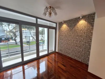 Venta de Departamento en Magdalena - del - Mar - Lima 3 Dormitorios