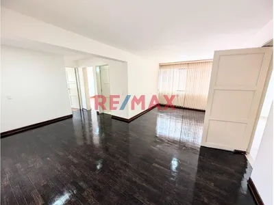¡Vive Cómodo, Conectado Y Con Luz Natural En Surco!