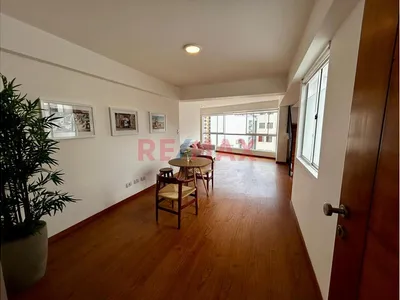 Departamento en venta · C. Grimaldo del Solar 400, Miraflores · 182 m², 3 dorm.