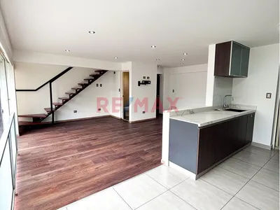 🏡✨ ¡Alquiler En Surco! Dúplex De 98 M² | 2 Dormitorios | Cochera Doble + Depósito