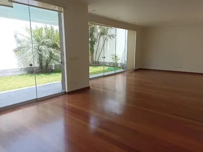 Venta de Casa en La Molina - Lima 5 Dormitorios