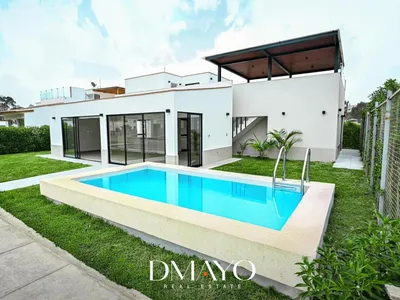 Casa en venta · Mala · 208 m², 4 dorm.