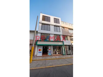 Local Comercial Estratégico En Avenida Principal — Frente A Ovalo De Bomberos | Daniel Alcides Carrión