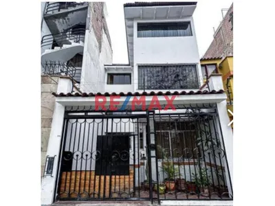 🏡 Casa En Venta – Excelente Ubicación En Surco - 📍 Zona Estratégica