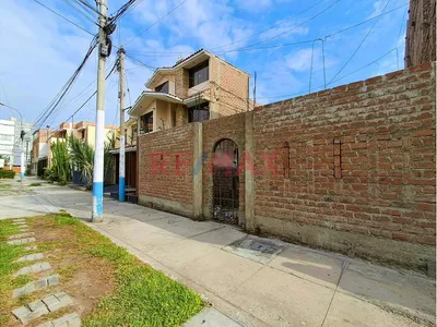 Terreno En Ocasión - Frente A Parque - Alta Mar, La Perla