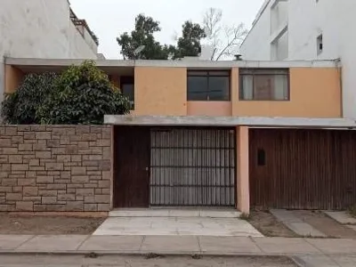 Venta de Casa en San Borja - Lima 4 Dormitorios