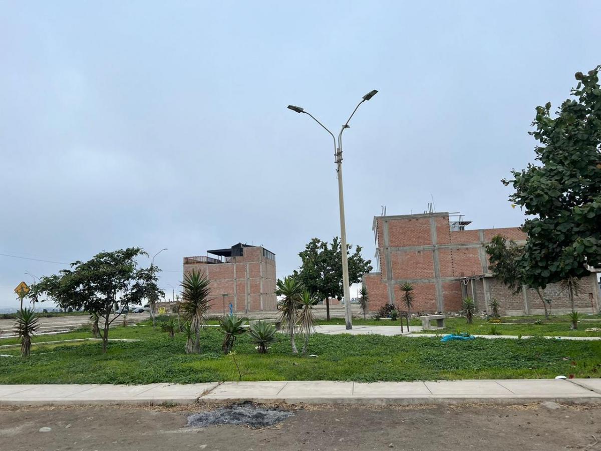 Venta de Terreno / Lote en - Barranca 0 Dormitorio 