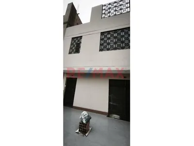 Se Alquila Local  Remodelado