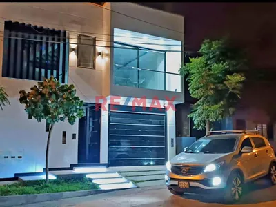 Venta Exclusivo Dpto Vmt