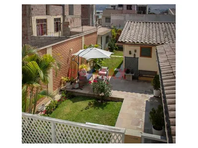 🏡 ¡Oportunidad Única En Urb. Pescasseroli!