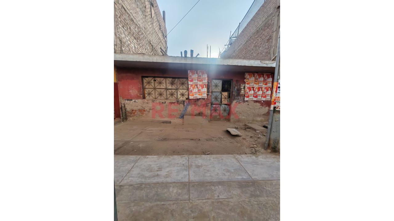 ¡El Terreno Que Buscabas! 📍 A Solo 2 Cuadras Del Mercado Central De Cañete 🛒 (Ideal Para Negocio O Vivienda Propia)