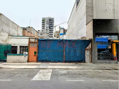 ¡En Alquiler!  Terreno De 294.50  M² – Lince  - Ubicación Estratégica De Alto Impacto Comercial