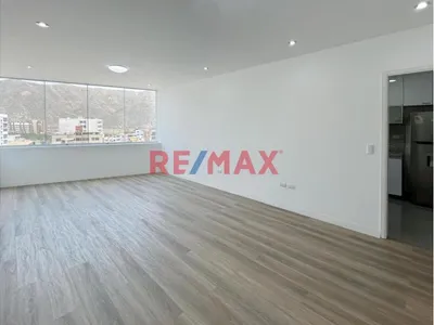 Venta de Departamento en Ate - Lima 3 Dormitorios