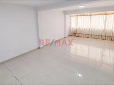 📌 Alquiler Departamento Cómodo Y Bien Ubicado En San Martín De Porres – Cerca Al Mercado Condevilla