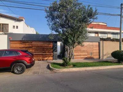 Alquiler de Casa en San Isidro - Lima 4 Dormitorios 