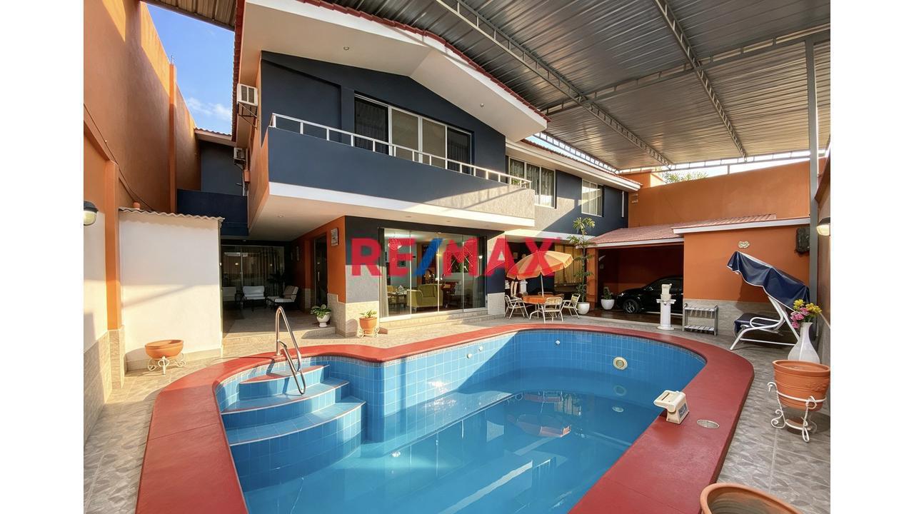 Casa En Venta Urbanizacion Santa Victoria Chiclayo