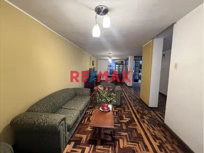 Venta Departamento En Urb El Sol