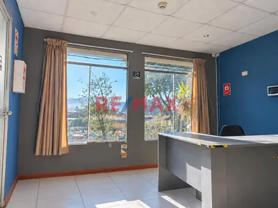 Oficina Más Almacen Cerca Al Aeropuerto De Cajamarca