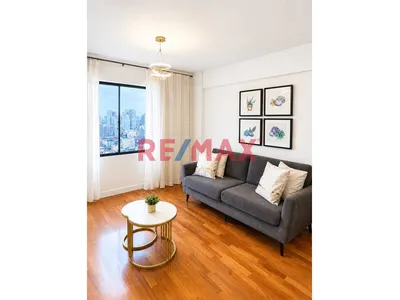 Alquilo Departamento Amoblado De 92 M² En Miraflores: Vista Increíble Y Conectividad Total Frente A Larcomar