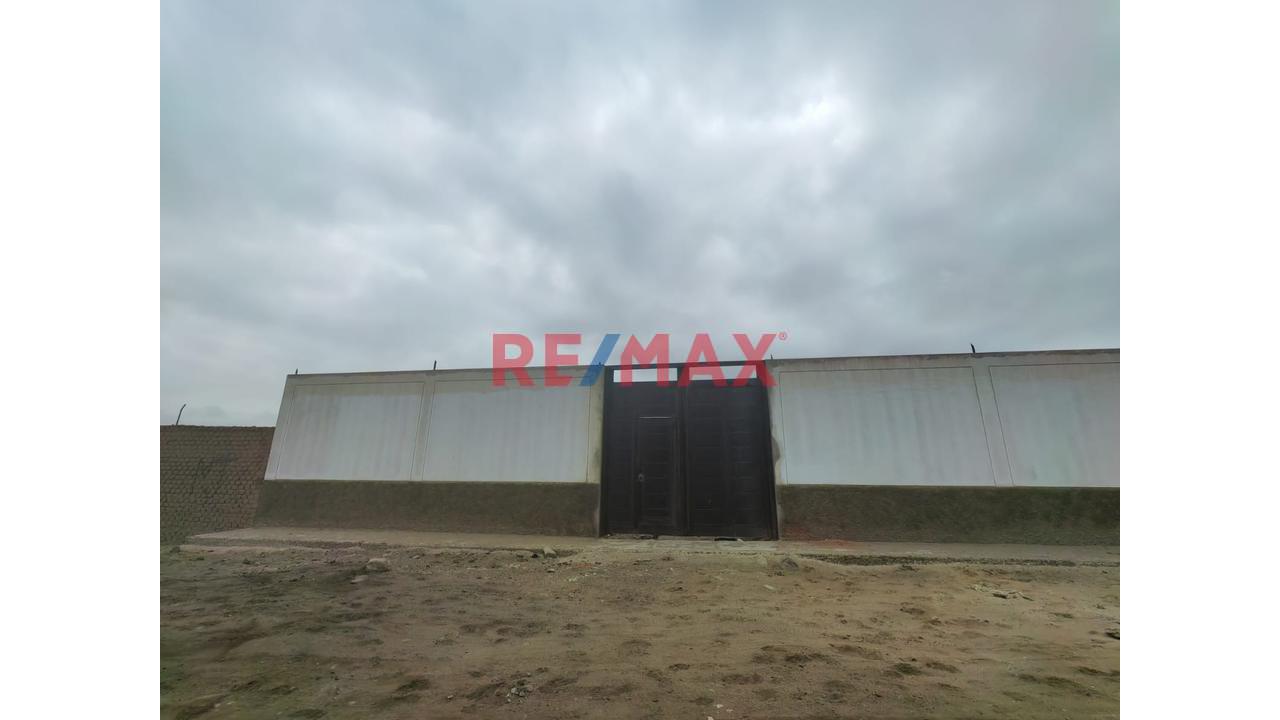 Se Vende Terreno En Huanchaquito En Esquina-Av. Costa Azul-356.80