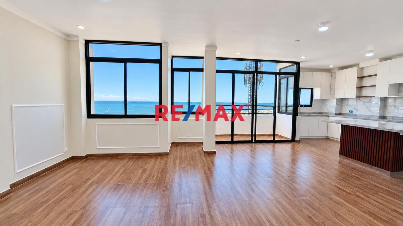 🌊 ¿Te Imaginas Desayunar Mirando El Mar? Descubre Este Departamento, Con Espacios Amplios Y Encanto Clásico, A Una Cuadra De La Punta. Agenda Tu Visita Y Ven A Conocerlo.
