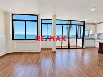 🌊 ¿Te Imaginas Desayunar Mirando El Mar? Descubre Este Departamento, Con Espacios Amplios Y Encanto Clásico, A Una Cuadra De La Punta. Agenda Tu Visita Y Ven A Conocerlo.