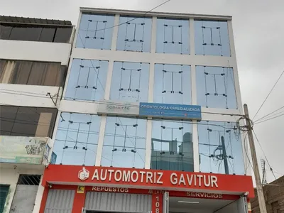 Alquiler De Local Comercial Villa María Del Tirunfo  Excelente Ubicación