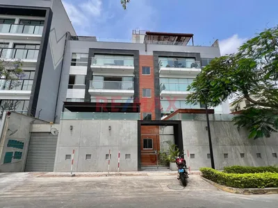 Departamento en venta · Ca. Dr. Carlos E. Ferreyros U. 631, San Isidro · 152 m², 4 dorm.